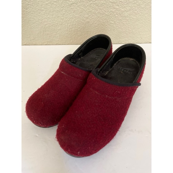 Dansko Red Felt Clogs Women’s Size 37 - Picture 1 of 6
